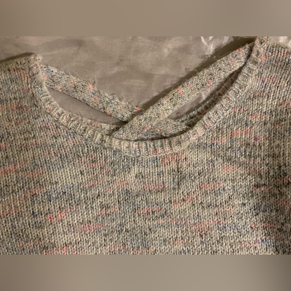 Justice sweater - Picture 2 of 3